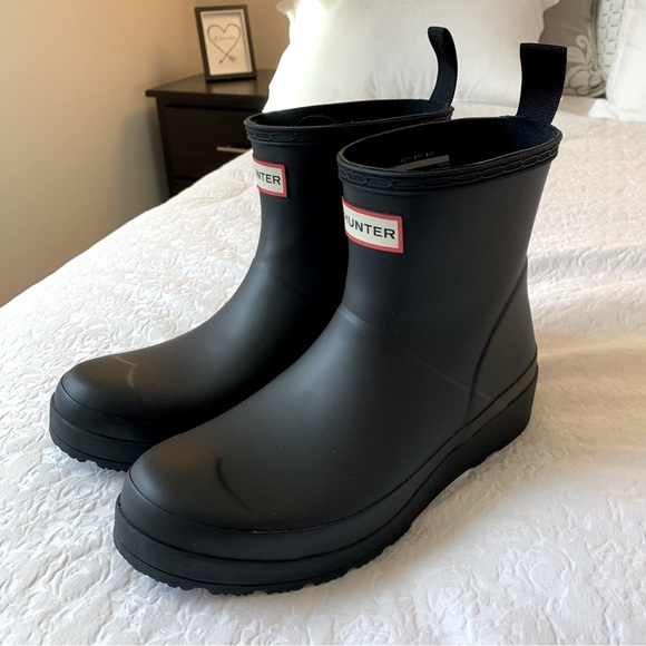 Hunter Shoes - Hunter Short Play Backstrap Rain Boots Size 8 Black